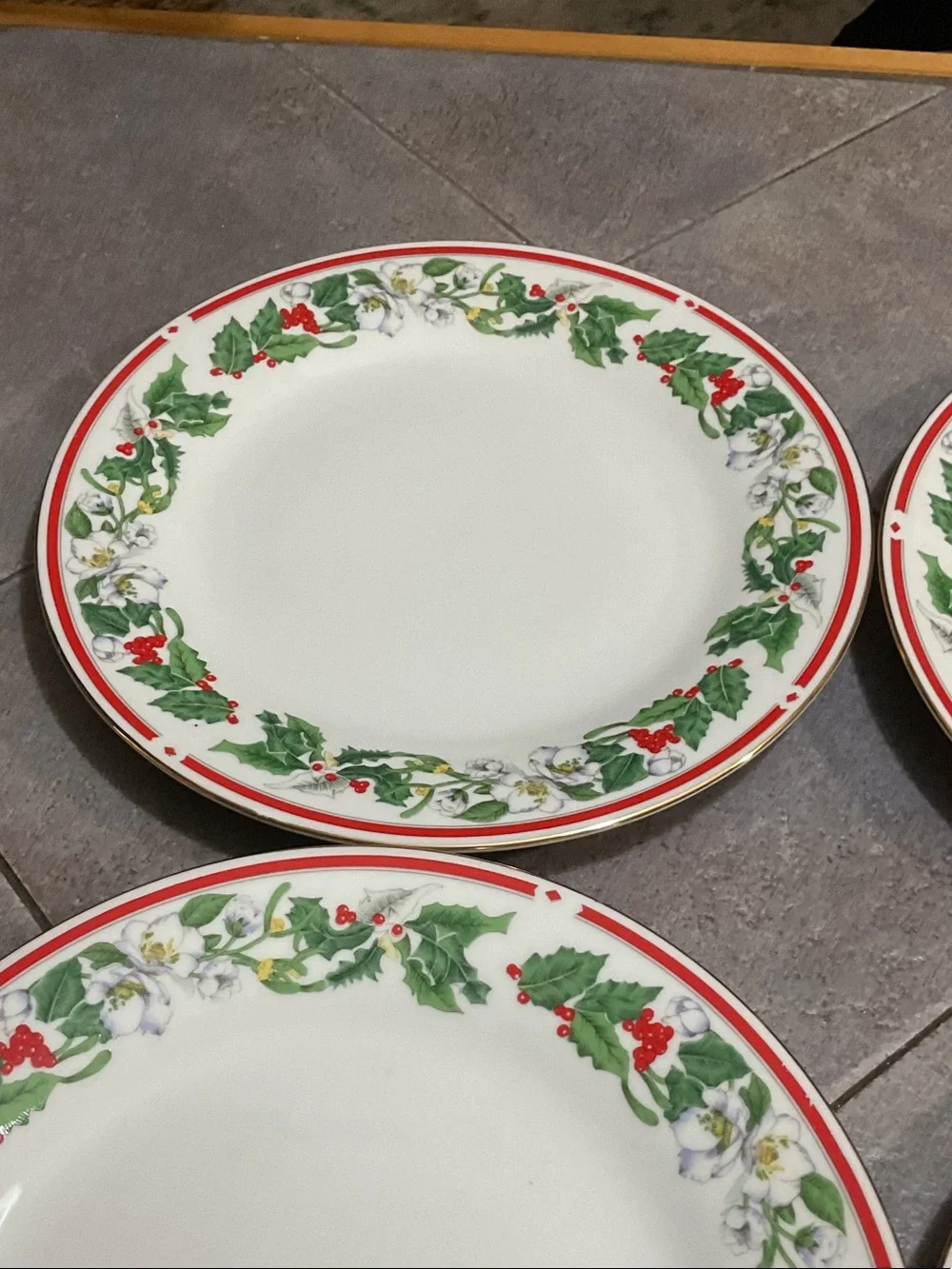 Festive Holly Border Dinner Plate - White, Red & Green